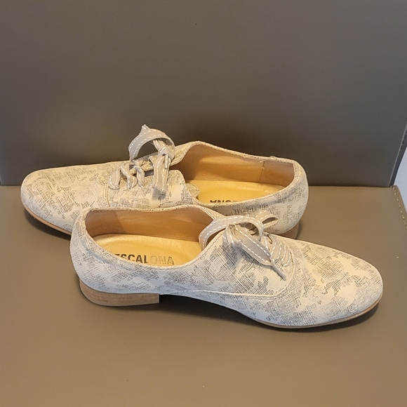 Best Spring shoes - Picture 2 of 5